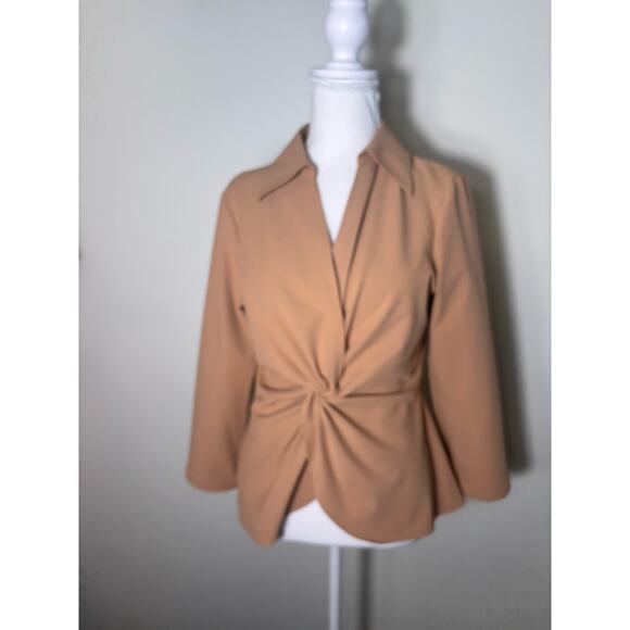 NWT Cinq a Sept Caramel Long Sleeve V-Neck Collared Twist Top Sz M - Picture 1 of 5